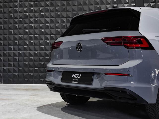 Volkswagen GOLF 1.4 eHybrid Style | Pano | 18"| Trekh | Side | HUD | IQ Li. | 30 klr Amb | Standkachel | Memo | Mass | ACC |
