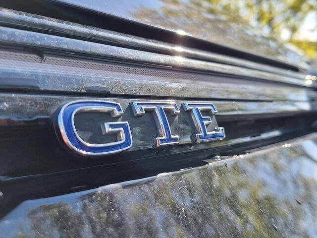 Volkswagen GOLF GTE 245pk DSG Hybrid (Trekhaak,Camera,Virtual,IQ)