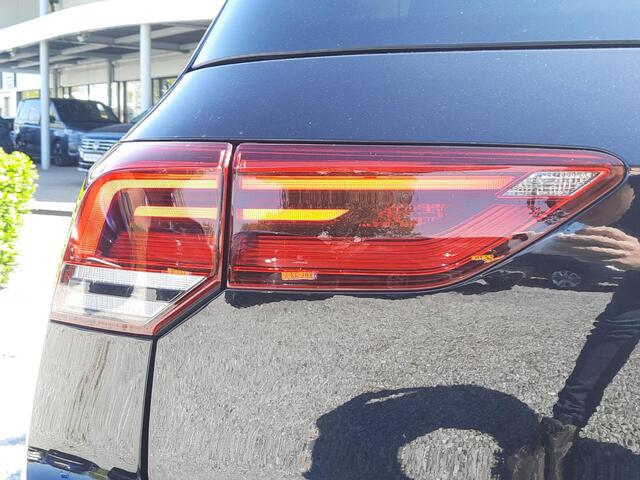 Volkswagen GOLF 1.0 eTSI DSG Business (Camera,Ergo,Navi,Carplay)