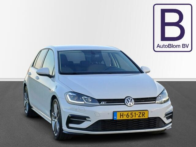 Volkswagen GOLF 1.5 TSI Highline R /R-Line/Camera/Digi Dash/Cruise/18"/Navi/