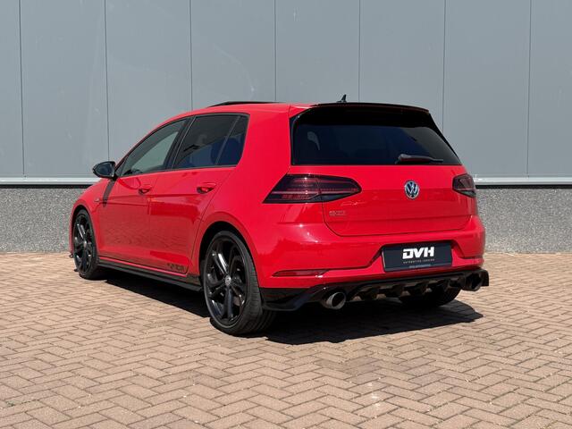 Volkswagen GOLF 2.0 TSI GTI TCR AKRA | PANO | DCC | DYN