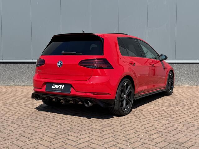 Volkswagen GOLF 2.0 TSI GTI TCR AKRA | PANO | DCC | DYN