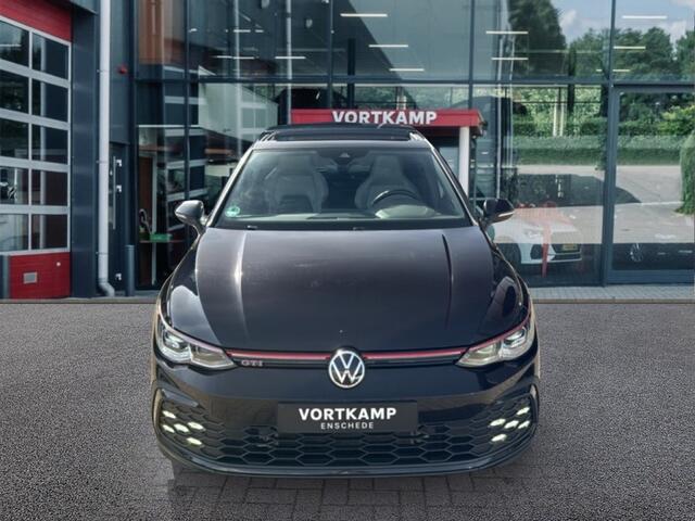 Volkswagen GOLF 2.0 TSI GTI LEDER/CAMERA/PANO-DAK/ACC/IQ/HK/STOELVERW+VENT/NAVI/CARPLAY