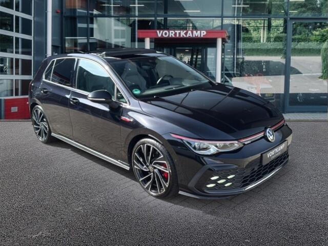 Volkswagen GOLF 2.0 TSI GTI LEDER/CAMERA/PANO-DAK/ACC/IQ/HK/STOELVERW+VENT/NAVI/CARPLAY