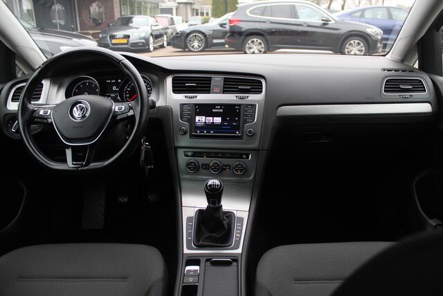 Volkswagen GOLF 1.0 TSI Comfortline 116pk / CarPlay / Parkeerhulp V+A / 16'' / DAB / Cruise Control