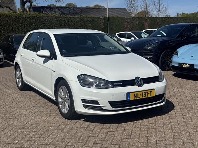 Volkswagen GOLF 1.0 TSI Comfortline 116pk / CarPlay / Parkeerhulp V+A / 16'' / DAB / Cruise Control