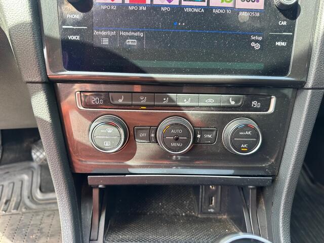 Volkswagen GOLF Variant 1.0 TSI Comfortline, LED koplamp, 17 inch, Carplay