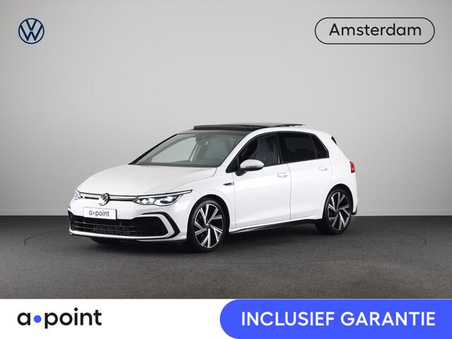 Volkswagen GOLF 1.5 eTSI R-Line 150 pk Automaat (DSG) | Navigatie | Panoramadak | Parkeersensoren (Park assist) | Achteruitrijcamera | Stoelverwarming | R-Line |