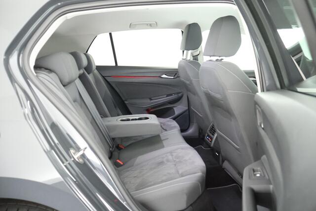 Volkswagen GOLF 1.4 204pk eHybrid Style Memory Stoelverwarming ACC Virtual Cockpit Navigatie