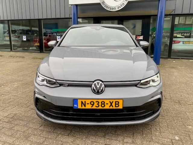 Volkswagen GOLF 1.5 eTSI 130pk 7-DSG R-line met 18", Full LED en Smartlink