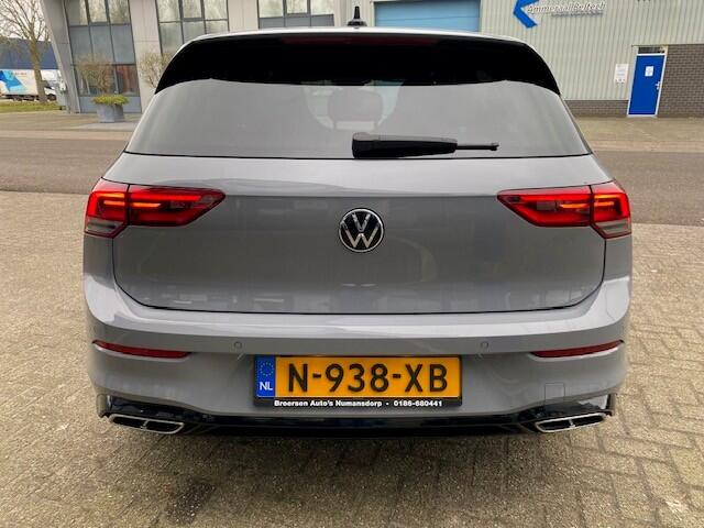 Volkswagen GOLF 1.5 eTSI 130pk 7-DSG R-line met 18", Full LED en Smartlink