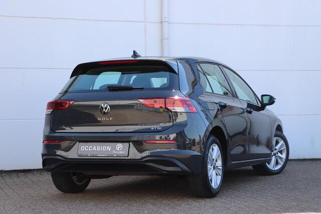 Volkswagen GOLF 1.0 eTSI Life 110pk | Carplay | Adaptive