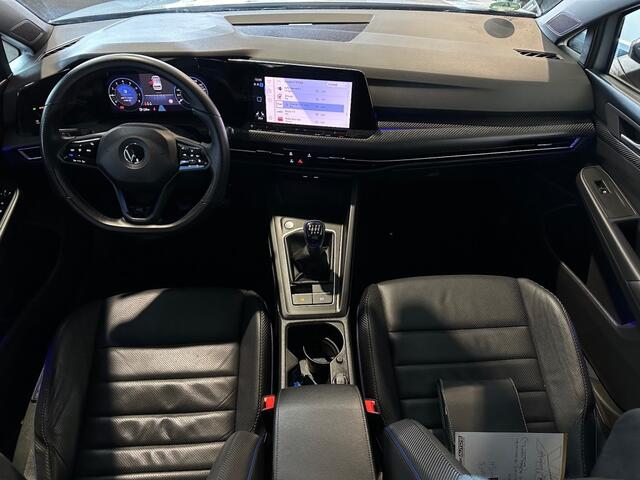 Volkswagen GOLF 1.5 TSI R-LINE l SFEERVERL l STOEL/STUURVERW l ACC l ECC l CARPLAY l