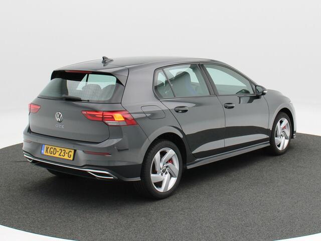 Volkswagen GOLF 1.4 eHybrid 245 Pk Automaat GTE | Adaptive Cruise | Parkeersensoren | Carplay | Climatronic | Navigatie | 17 Inch | 35.879 Km !!