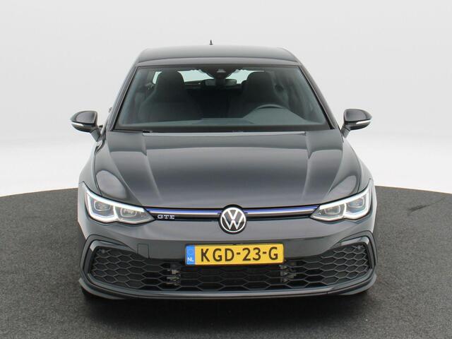 Volkswagen GOLF 1.4 eHybrid 245 Pk Automaat GTE | Adaptive Cruise | Parkeersensoren | Carplay | Climatronic | Navigatie | 17 Inch | 35.879 Km !!