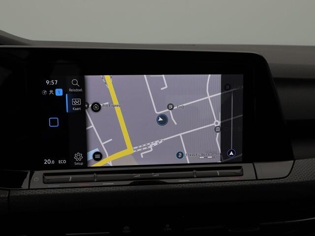 Volkswagen GOLF 1.4 eHybrid 245 Pk Automaat GTE | Adaptive Cruise | Parkeersensoren | Carplay | Climatronic | Navigatie | 17 Inch | 35.879 Km !!