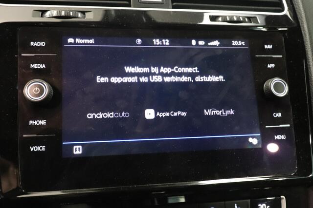 Volkswagen GOLF 1.4 TSI Highline Business R | Camera | AppleCarplay AndroidAuto | Stoelverwarming | LED koplampen |