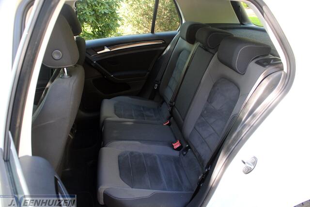 Volkswagen GOLF 1.4 TSI Highline | ?Dealer onderhouden | ?Virtual cockpit |?Adaptive cruise