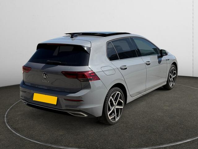 Volkswagen GOLF 1.5 TSI Style Panoramadak, Stoelmassage, Full Memory, Sfeerverlichting, IQ Light