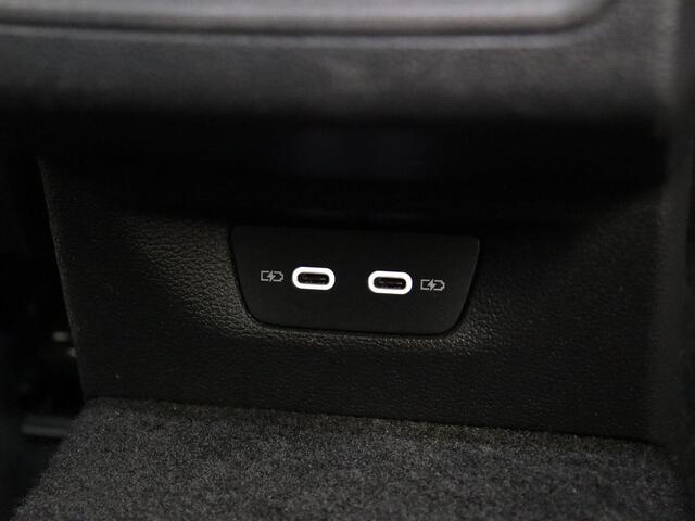 Volkswagen GOLF 1.4 eHybrid GTE | Sportstoelen | Lichtmetaal | SOH 90% | Trekhaak |