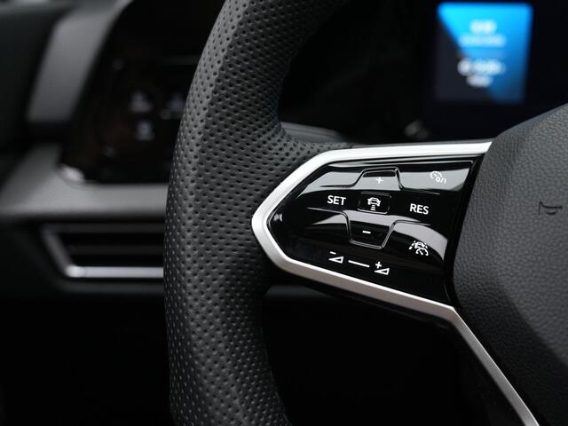 Volkswagen GOLF 1.4 eHybrid 245 pk GTE | Panoramadak | Geheugen-/ventilatiestoel | Leder | Adaptief onderstel | IQ Light | Achteruitrijcamera | Adaptive Cruise