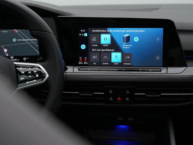 Volkswagen GOLF 1.4 eHybrid 245 pk GTE | Panoramadak | Geheugen-/ventilatiestoel | Leder | Adaptief onderstel | IQ Light | Achteruitrijcamera | Adaptive Cruise