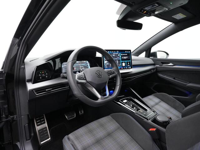 Volkswagen GOLF 1.5 eHybrid 272 pk GTE | Trekhaak | IQ Light | Head-up display | Achteruitrijcamera | Adaptive Cruise