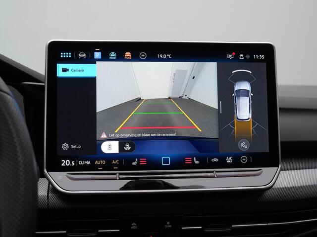 Volkswagen GOLF 1.5 eTSI 115 pk DSG R-Line | Panoramadak | IQ Light | Harman/Kardon | Achteruitrijcamera | Adaptive Cruise