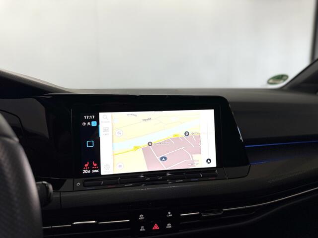 Volkswagen GOLF 1.4 eHybrid GTE 245PK | Pano | HUD | IQ Light | ACC