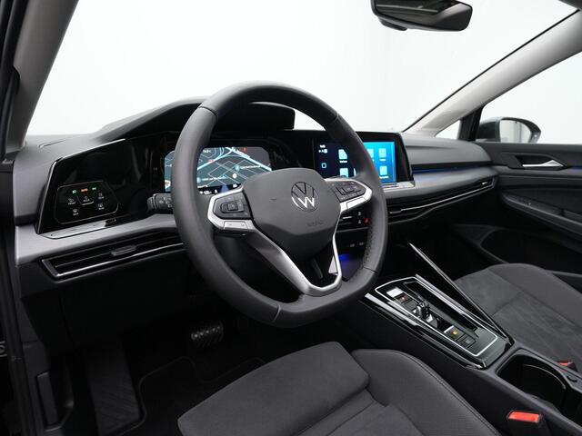 Volkswagen GOLF 1.4 eHybrid 204 pk Style | Panoramadak | Geheugen-/massagestoel | Achteruitrijcamera | Adaptive Cruise | Navigatie