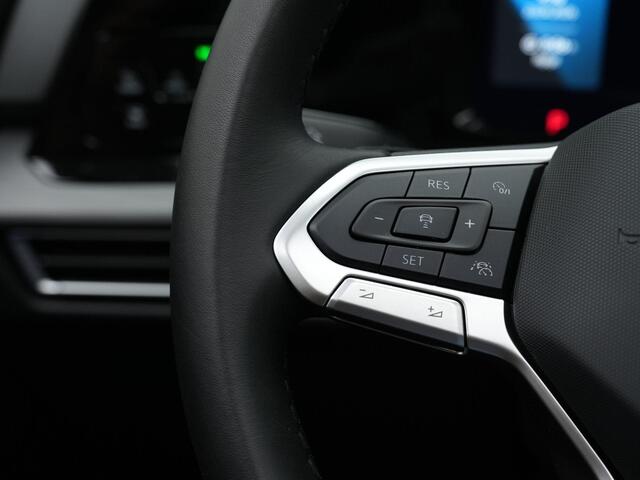 Volkswagen GOLF 1.4 eHybrid 204 pk Style | Panoramadak | Geheugen-/massagestoel | Achteruitrijcamera | Adaptive Cruise | Navigatie