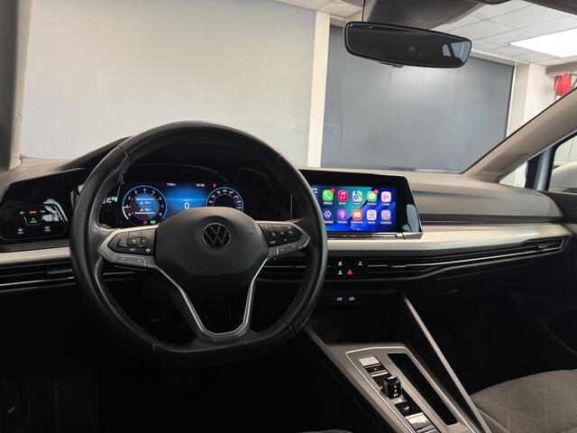 Volkswagen GOLF Variant 1.0 eTSI ACC/Carplay/Sensoren/Stoel-Stuurverwarming