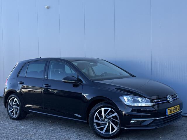 Volkswagen GOLF 1.5 TSI Highline Carplay/PDC/Climate