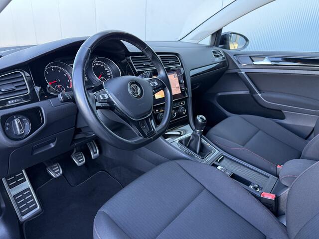 Volkswagen GOLF 1.5 TSI Highline Carplay/PDC/Climate