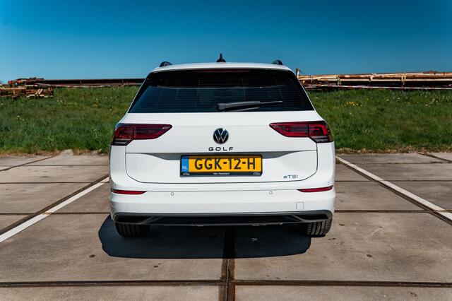 Volkswagen GOLF Variant 1.0 eTSI Life | ADAPTIVE CRUISE | 19" | SUNSET | APPLE CAR PLAY | DAB