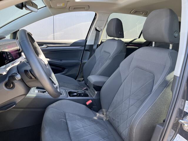Volkswagen GOLF 1.4 eHybrid Style / AUTOMAAT/ PANO/ MEMORY SEAT/ MASSAGE/ STUUR+STOELVERWARM./ ACC/ PARK.SENSOREN V+A/ APP-CONNECT/ RIJ-MODI/ KEYLESS/ DIGITAL DASH/ NAVI/ DAB/ CLIMA/ LED/ 16'' LMV