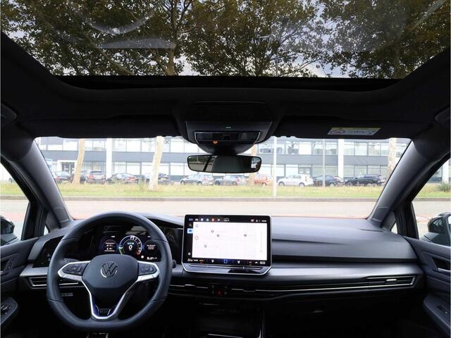 Volkswagen GOLF GTE 1.5 eHybrid 272PK | Panodak | Leer | Stoel Ventilatie | Head-up | Keyless | Camera | Memory | IQ Light | Stoel&Stuurverwarming |