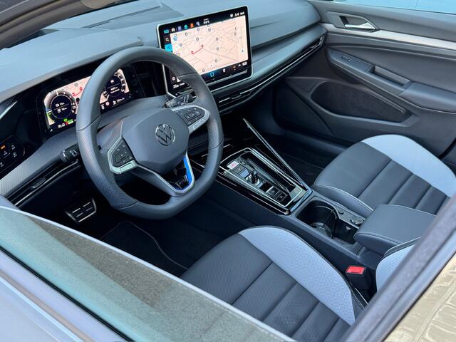 Volkswagen GOLF 1.5 eHybrid 272pk GTE | Panoramadak | Leder | 360 Camera | Head Up | Led Mistlampen | Rijklaar incl. garantie