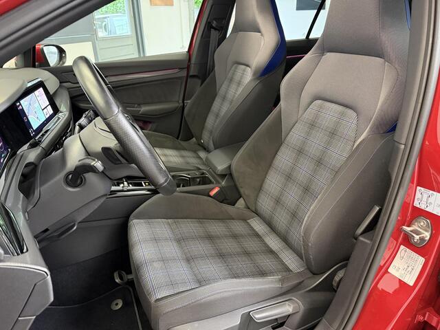 Volkswagen GOLF 1.4 eHybrid GTE | PANO | 100% SOH | IQ.LIGHT | HEAD-UP | ORG.NL |