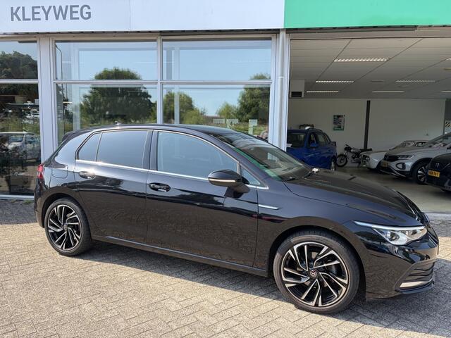 Volkswagen GOLF 1.5 eTSI Style, 150pk, Nav, Carplay, Stoelverw. Digital Cockpit