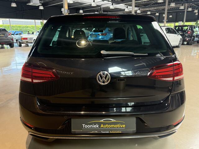 Volkswagen GOLF 1.0 TSI Trendline Groots scherm navigatie
