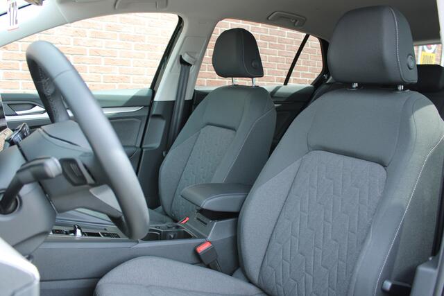 Volkswagen GOLF 1.5 eHybrid 204PK Style Edition |18-INCH|WINTER-PAKKET|KEYLESS|