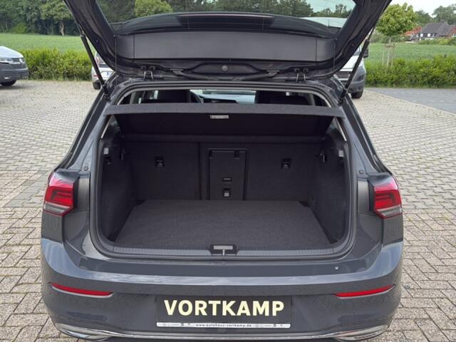 Volkswagen GOLF 1.5 eTSI DSG STYLE TREKHAAK/ACC/LED/MEM/STOEL+STUURVERW/CARPLAY