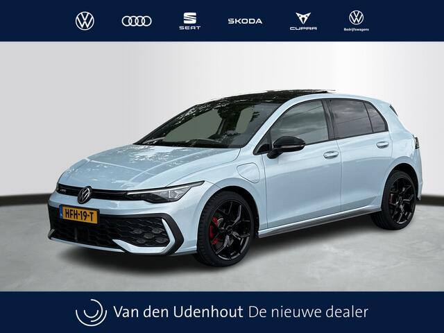 Volkswagen GOLF GTE 1.5 TSI eHybrid 272pk DSG Panoramadak / Demonstratieauto