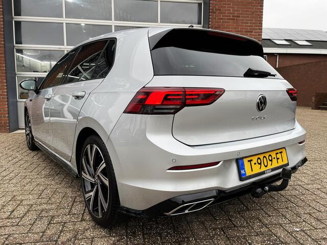 Volkswagen GOLF 1.5 TSI R-Line