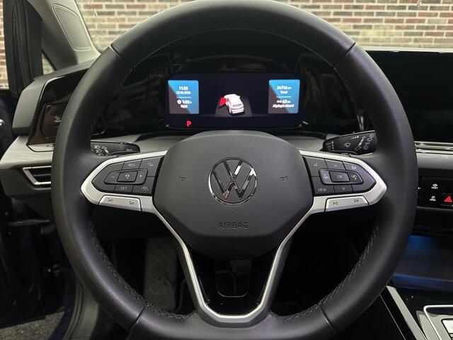 Volkswagen GOLF 1.4 eHybrid Style Panoramadak Virtual Massage Camera