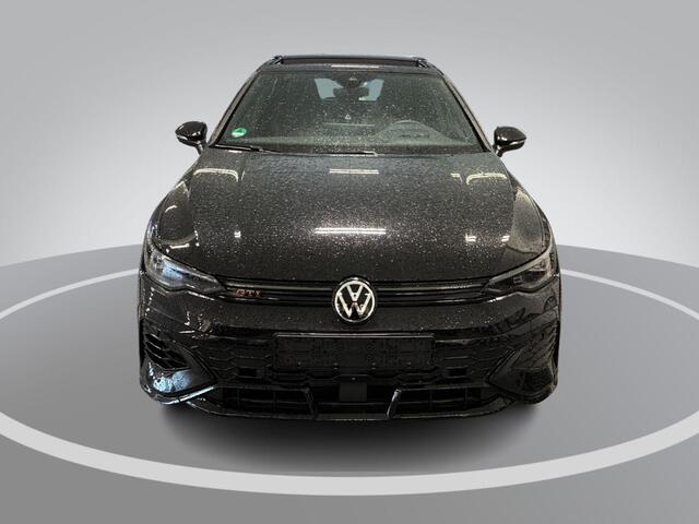 Volkswagen GOLF 2.0 TSI 300pk DSG GTI Clubsport · Nürburgring Modus · Panoramadak · Head-Up · 360 Camera · 19'' Inch · Harman Kardon · Garantie t/m 27-08-2030 of 100.000km