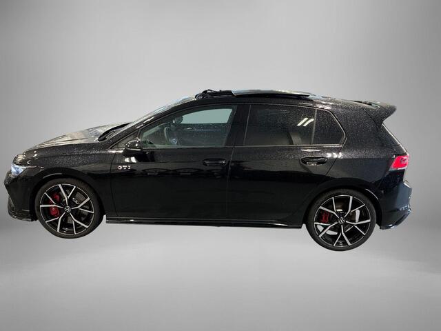 Volkswagen GOLF 2.0 TSI 300pk DSG GTI Clubsport · Nürburgring Modus · Panoramadak · Head-Up · 360 Camera · 19'' Inch · Harman Kardon · Garantie t/m 27-08-2030 of 100.000km