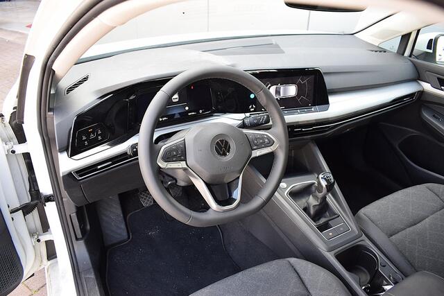 Volkswagen GOLF 1.0 TSI Life Business | AppleCarplay | Stuur- Stoelverw. | Climate | Adaptive |