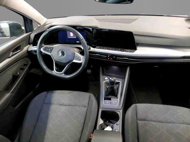 Volkswagen GOLF 1.5 TSI 130pk Life Business / Camera / LED Plus / Stoelverwarming
